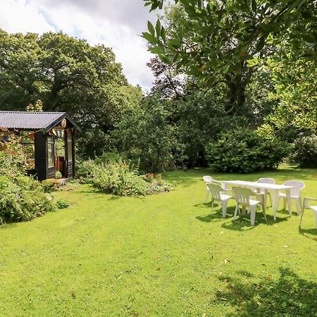 The Threshing Barn Villa Beaworthy Exterior photo