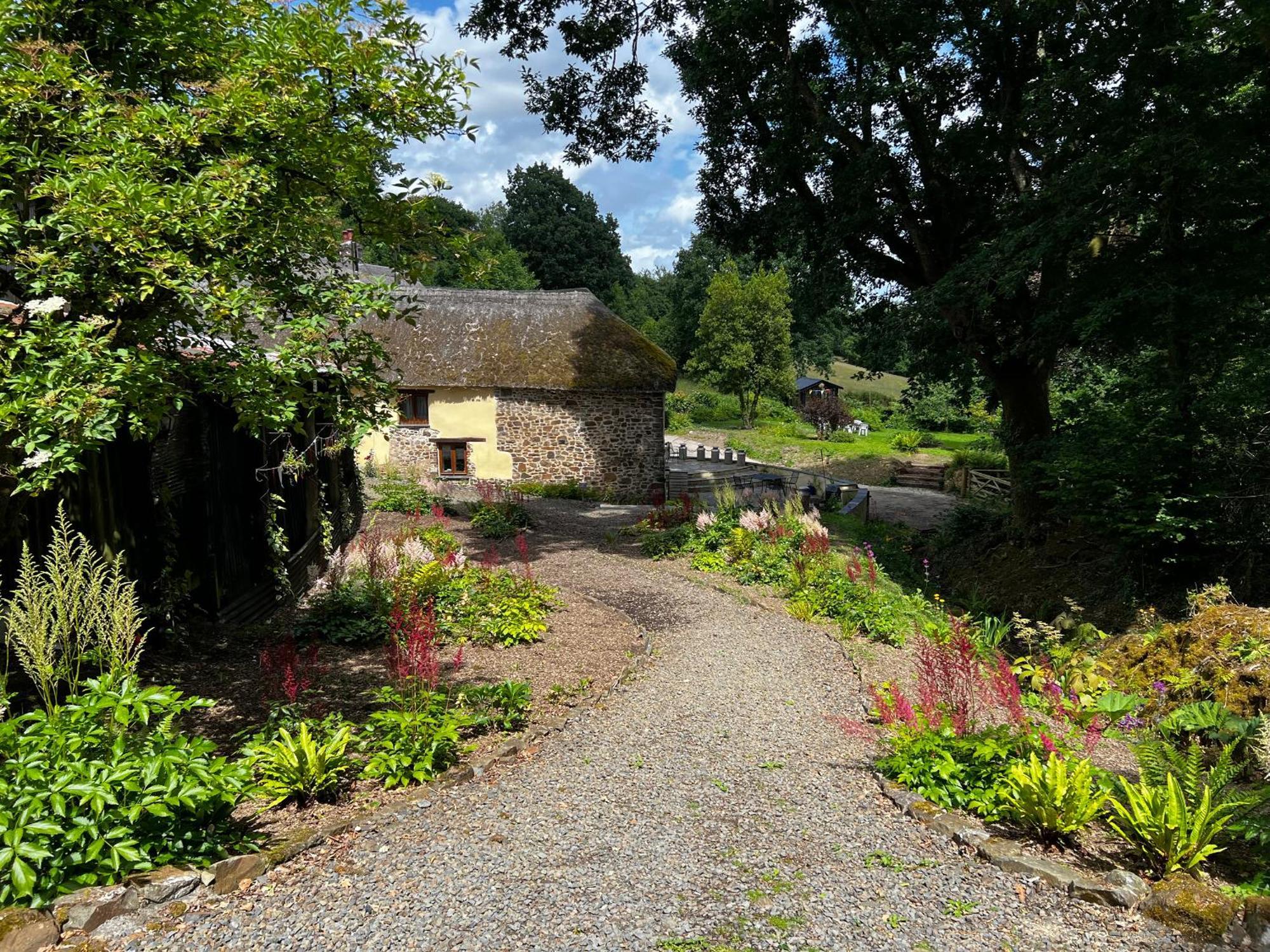 The Threshing Barn Villa Beaworthy Exterior photo